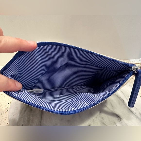 Brighton Birds on Canvas 2019 Cosmetic Pouch “Love of Art” - Picture 8 of 8